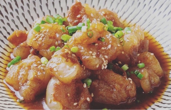 牛すじ煮込み
