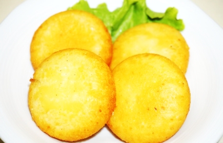 ポテトもちチーズ入り